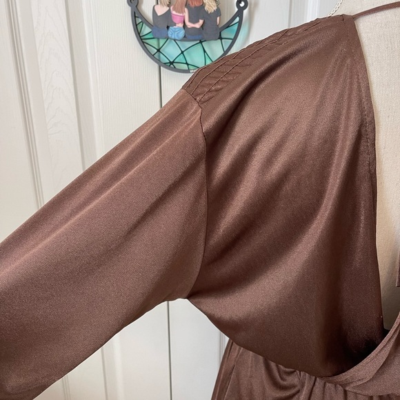 Ladies Vintage Bronze Dress Size M - Picture 5 of 8